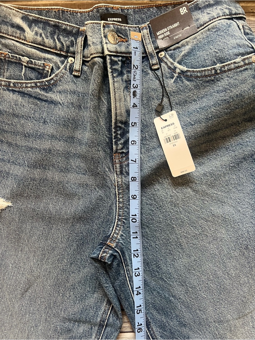 Express Modern Straight High-Rise Jeans - Medium Wash - Picture 4 of 5